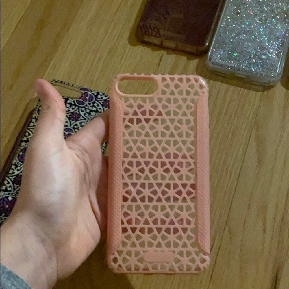 iPhone cases - Picture 4 of 8